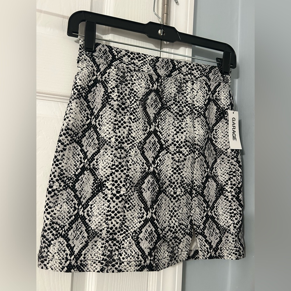 Garage Monochrome Snake Print Skirt